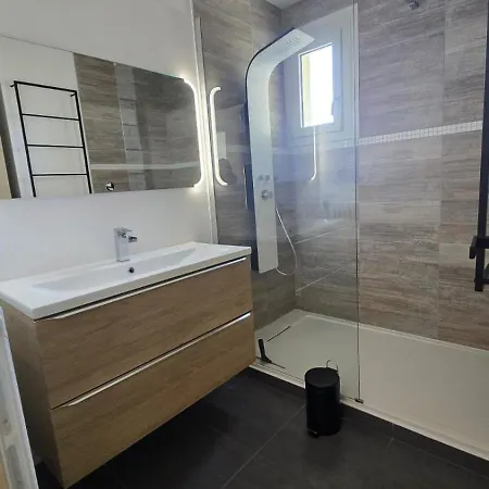 Le Bonaparte Apartment *